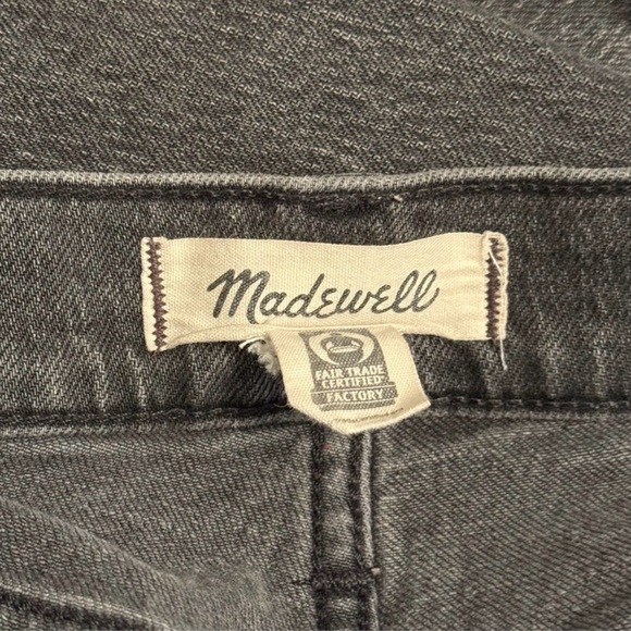 Madewell The Perfect Vintage Wide-Leg Crop Jean in Benley Wash | 27 - Picture 4 of 5